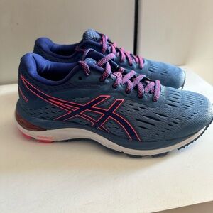 Asics Gel women’s Running Shoes